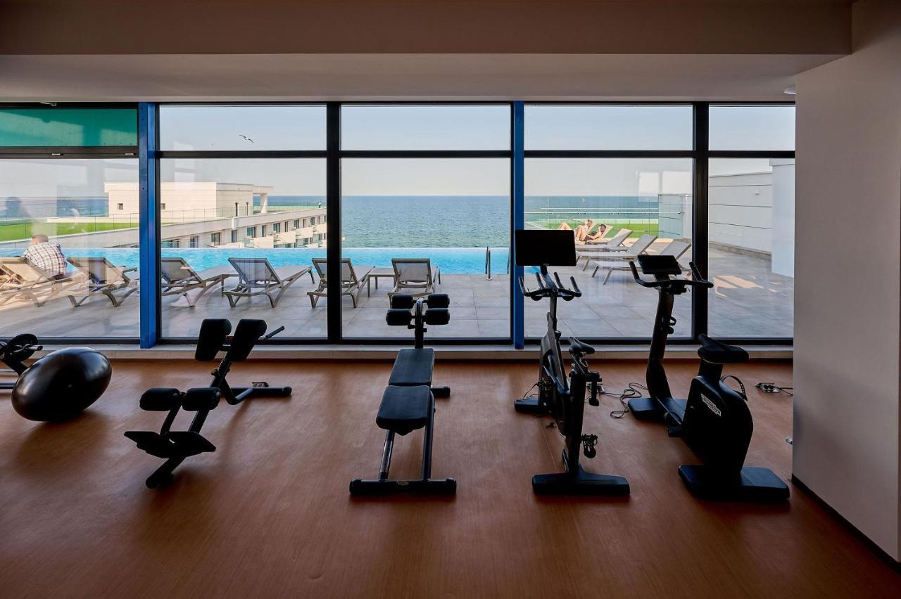 Seaview Luxury Studio In Infinity Beach Resort Mamaia Exterior photo
